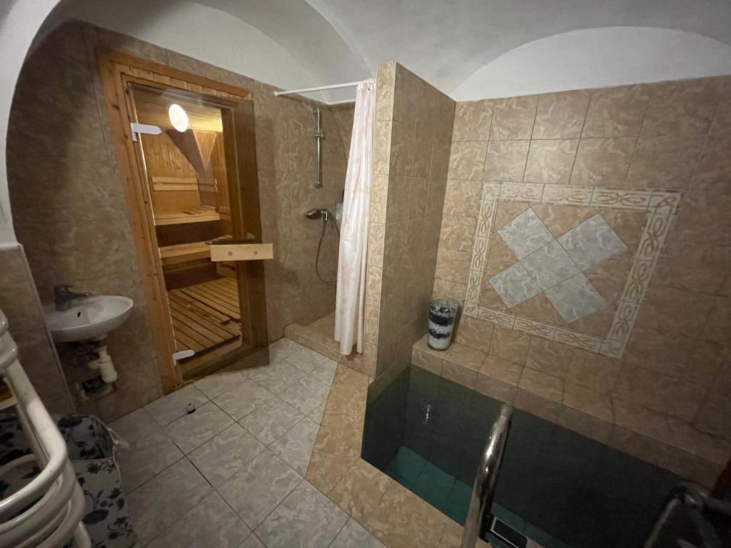 Sancta Katharina room 6